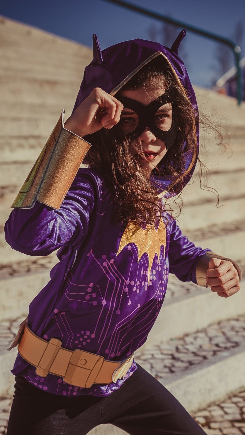 metaverse-cosplay-batgirl.jpg